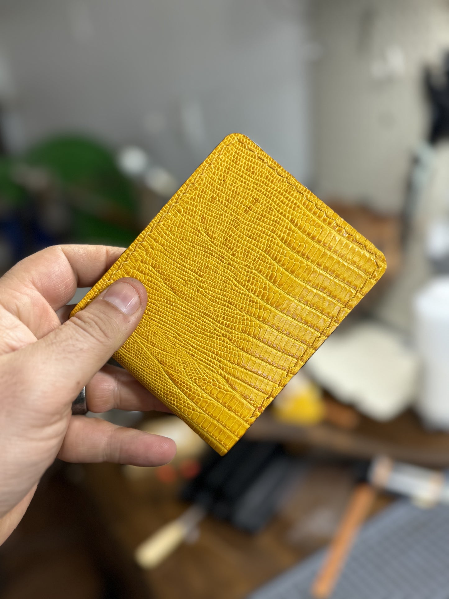 Portefeuille traditionnel serpent jaune