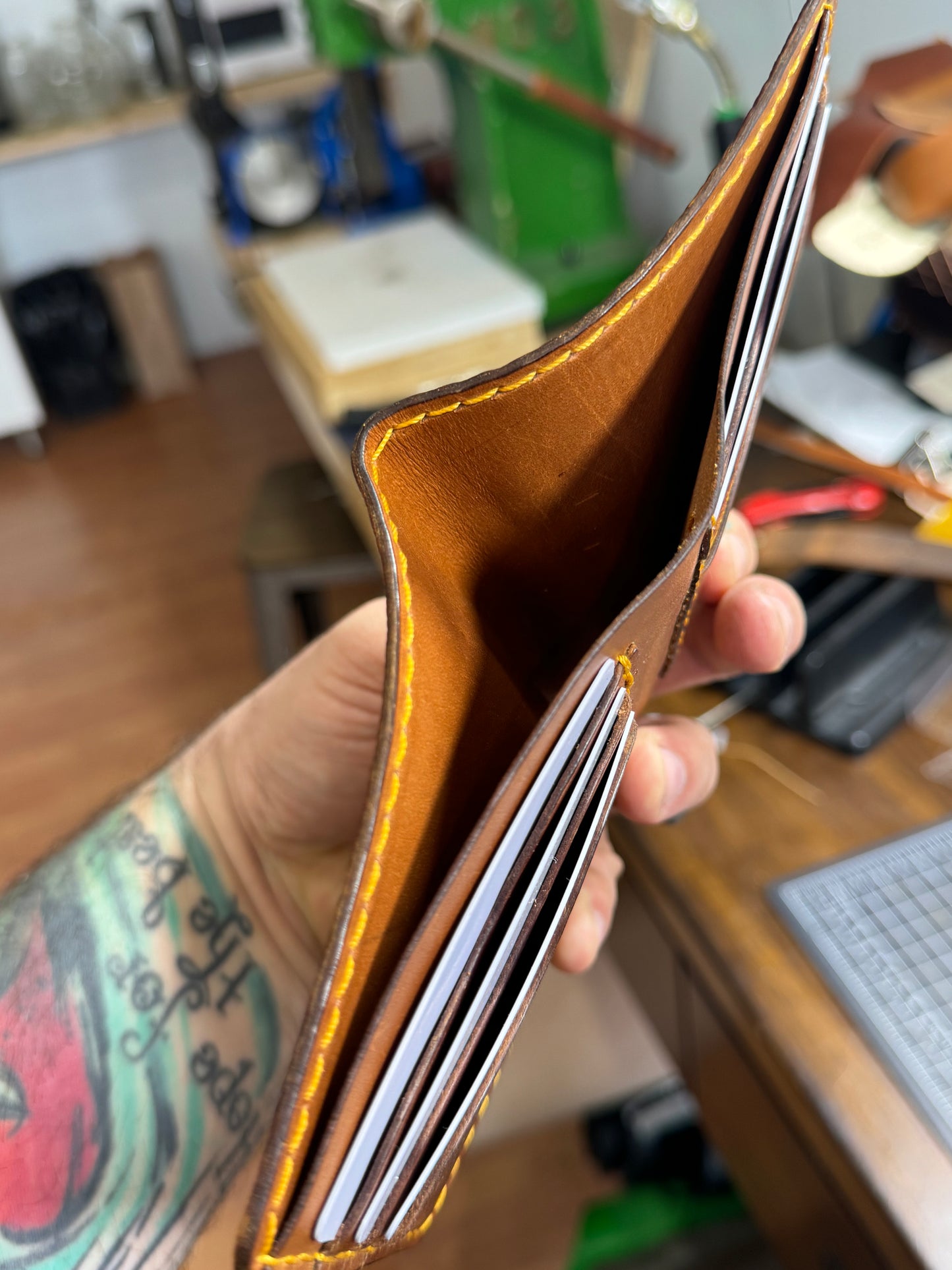 Portefeuille traditionnel serpent jaune